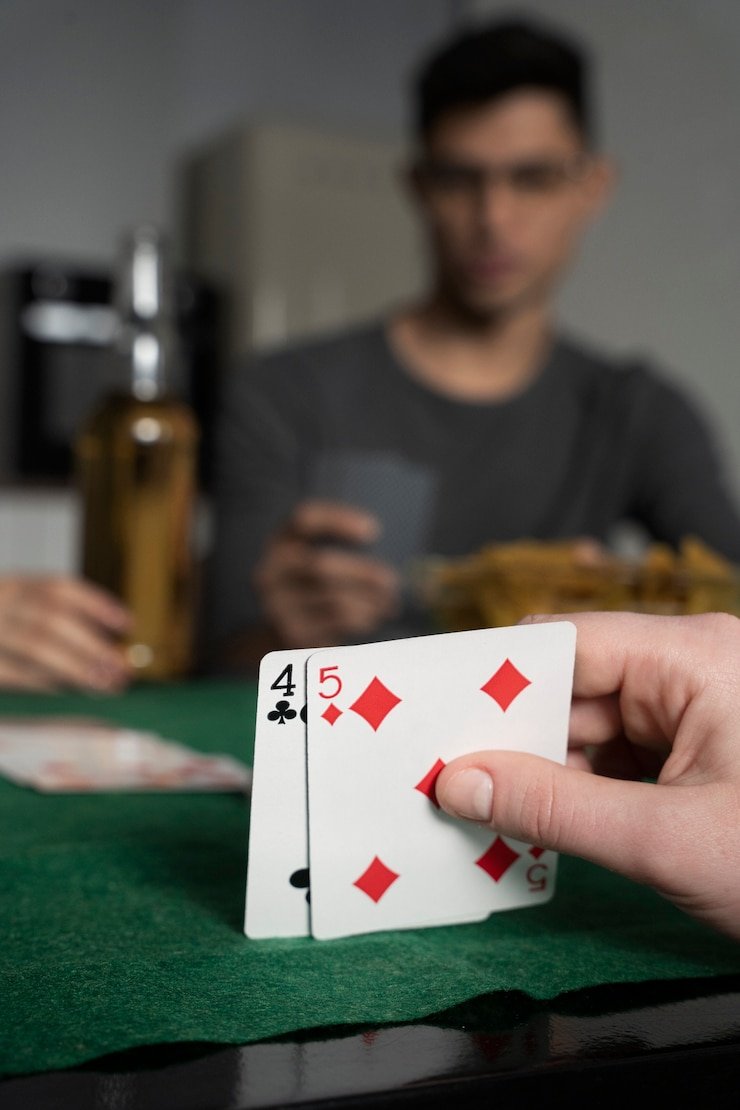 Layout papan taruhan yang jelas untuk semua jenis taruhan Papan taruhan European Roulette dengan penanda visual untuk setiap jenis taruhan